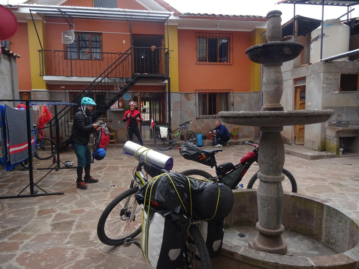 Hospedaje Encanto De Chinchero Chincheros  Luaran gambar